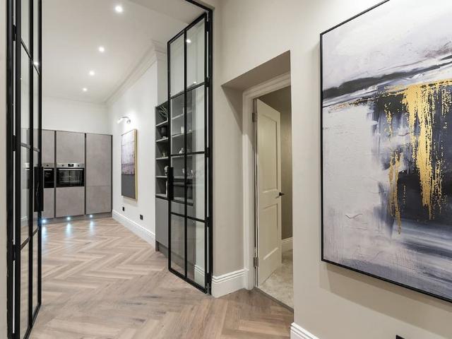 City of Edinburgh, EH6 6SH, United Kingdom | 3 bed apartment for rent #172278233 | Rentberry