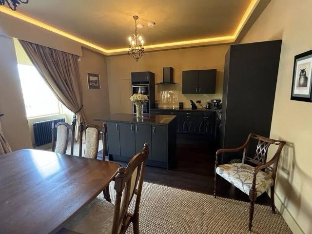 City of Edinburgh, EH6 8NT, United Kingdom | 3 bed apartment for rent #97091075 | Rentberry