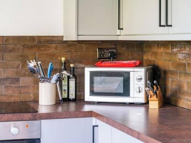 City of Edinburgh, EH6 8JS, United Kingdom | 2 bed apartment for rent #147344443 | Rentberry