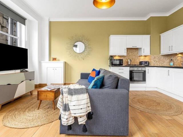 City of Edinburgh, EH6 8PH, United Kingdom | 2 bed apartment for rent #170087935 | Rentberry
