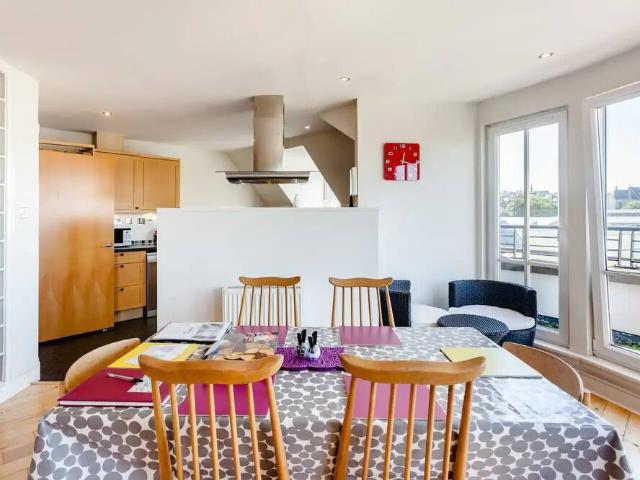 City of Edinburgh, EH7 4AZ, United Kingdom | 3 bed apartment for rent #96710591 | Rentberry