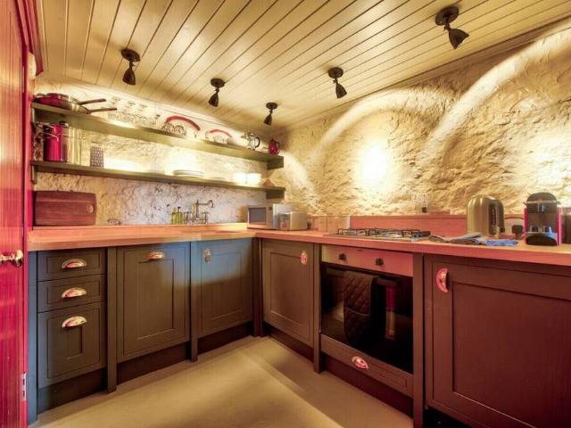 City of Edinburgh, EH7 5AA, United Kingdom | 2 bed apartment for rent #114011970 | Rentberry