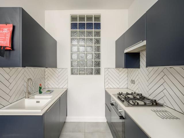 City of Edinburgh, EH7 5HT, United Kingdom | 2 bed apartment for rent #169399895 | Rentberry