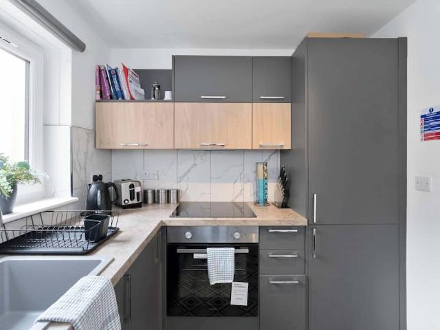 City of Edinburgh, EH7 5HH, United Kingdom | 2 bed apartment for rent #167291155 | Rentberry