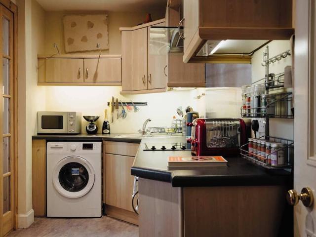 City of Edinburgh, EH7 5JW, United Kingdom | 2 bed apartment for rent #155693138 | Rentberry