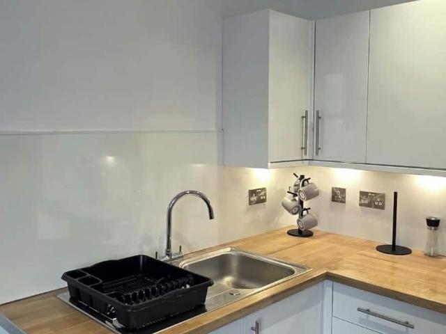 City of Edinburgh, EH7 5LT, United Kingdom | 1 bed apartment for rent #170785701 | Rentberry