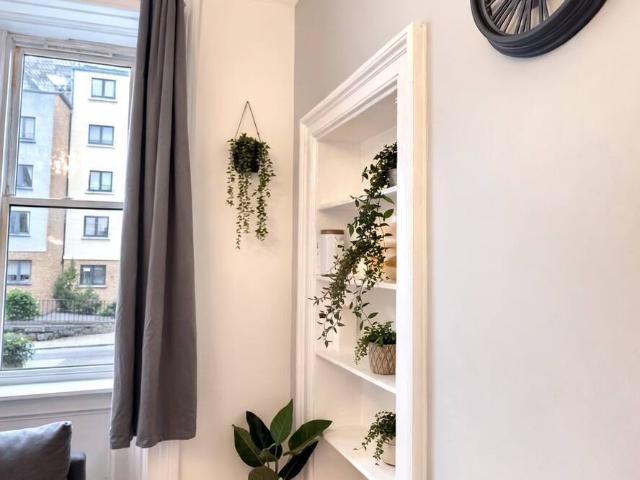 City of Edinburgh, EH7 5QH, United Kingdom | 2 bed apartment for rent #170423894 | Rentberry