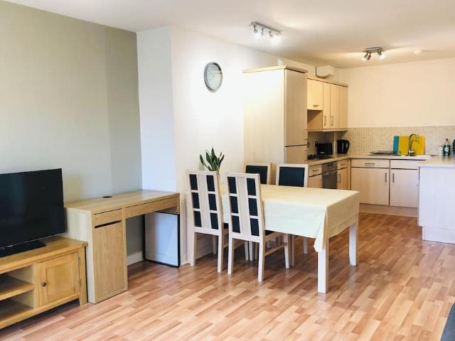 City of Edinburgh, EH7 5QL, United Kingdom | 2 bed apartment for rent #125742271 | Rentberry