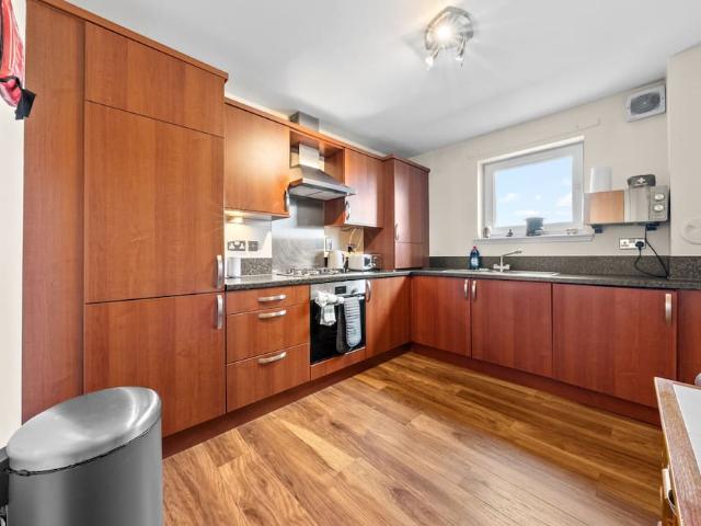 City of Edinburgh, EH7 6FD, United Kingdom | 1 bed apartment for rent #164874247 | Rentberry