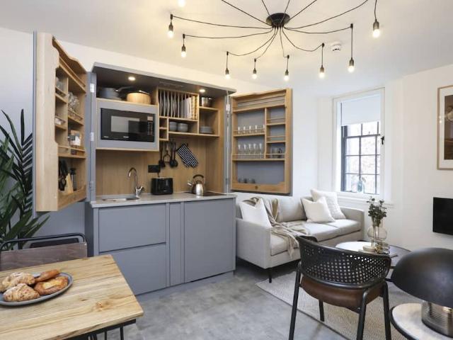 City of Edinburgh, EH8 8DD, United Kingdom | 2 bed apartment for rent #147466261 | Rentberry