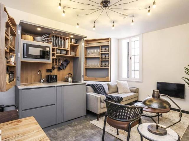 City of Edinburgh, EH8 8DD, United Kingdom | 2 bed apartment for rent #147470163 | Rentberry
