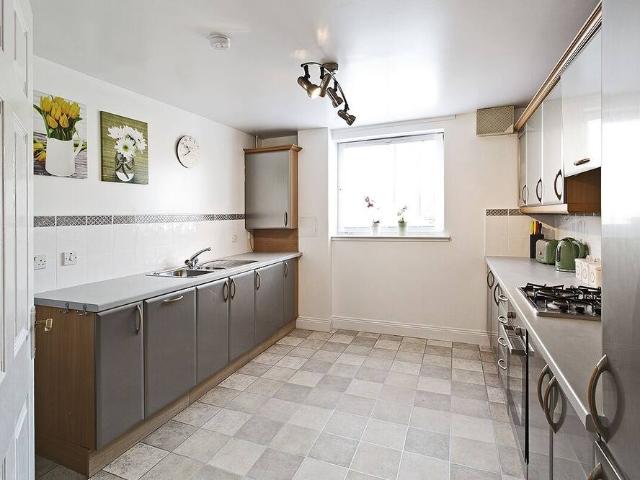City of Edinburgh, EH8 8HX, United Kingdom | 3 bed apartment for rent #95607006 | Rentberry
