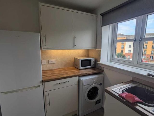 City of Edinburgh, EH8 8HS, United Kingdom | 2 bed apartment for rent #171146381 | Rentberry