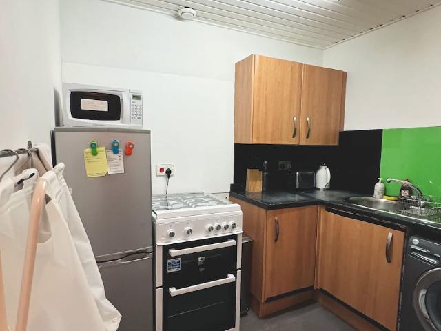 City of Edinburgh, EH8 9QY, United Kingdom | 2 bed apartment for rent #165281970 | Rentberry