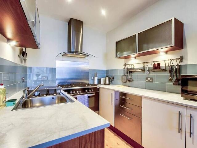 City of Edinburgh, EH9 1JZ, United Kingdom | 3 bed apartment for rent #95643082 | Rentberry