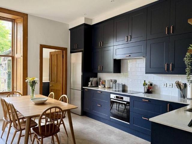 City of Edinburgh, EH9 1JS, United Kingdom | 3 bed apartment for rent #95969614 | Rentberry