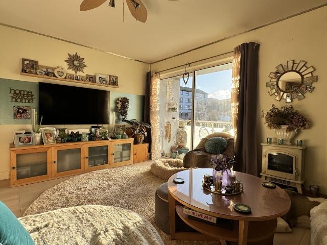 City of Edinburgh, Oxgangs, SCT, GB | Room for rent #153100142 | Rentberry