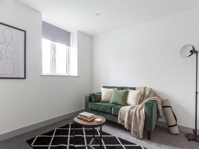 City Of Leeds LS10, 1 bed flat to rent, £940 pcm | PrimeLocation