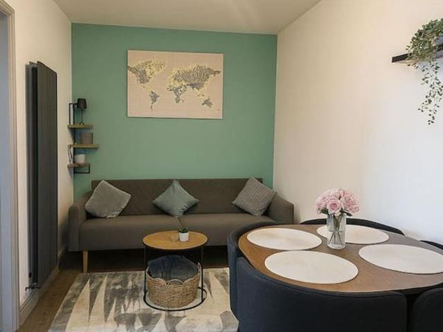 City Of Leeds LS7, 2 bed flat to rent, £1,521 pcm | PrimeLocation