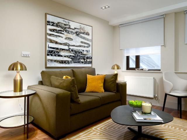 City Of London EC3R, Studio to rent, £5,486 pcm | PrimeLocation