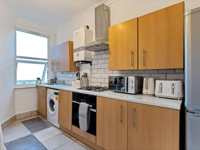 City of London, London, United Kingdom | 2 bed apartment for rent #122617056 | Rentberry