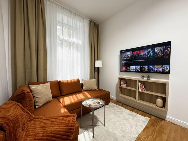 City apartment with excellent transport links