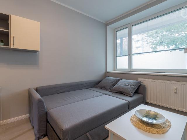 City Appartment in awesome area near castle Charlottenburg 2 Rooms, Berlin Amsterdam Apartments for Rent