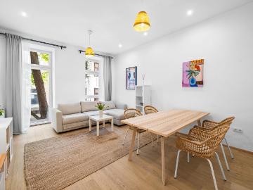 City Center Apartment with Private Garden Vienna, Vienna Amsterdam Apartments for Rent