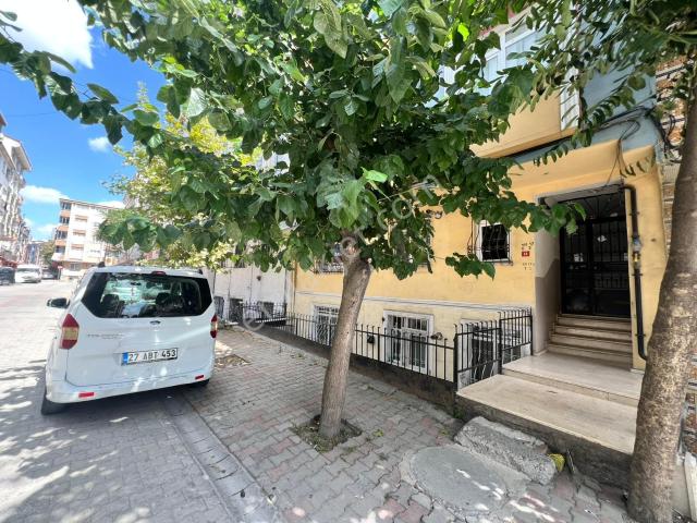 City Center Avm'ye Ve Belediye'ye Komşu Temiz 2+1 Kiralık Daire