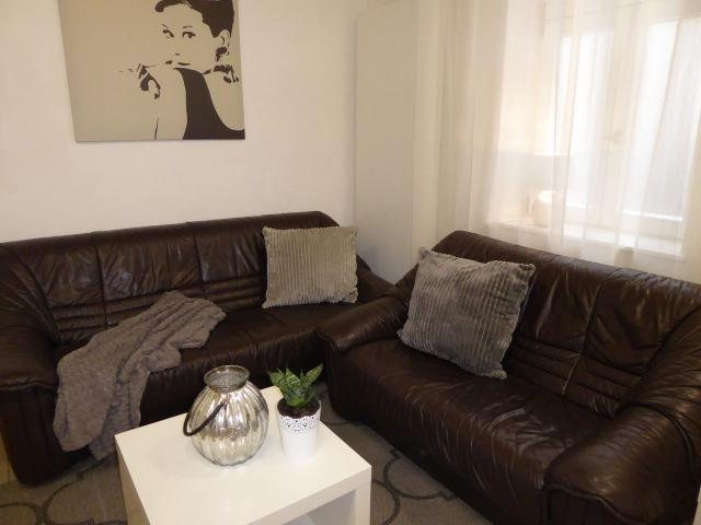 City center Bright, quiet 2 room apartment in Erlangen, Erlangen Amsterdam Apartments for Rent