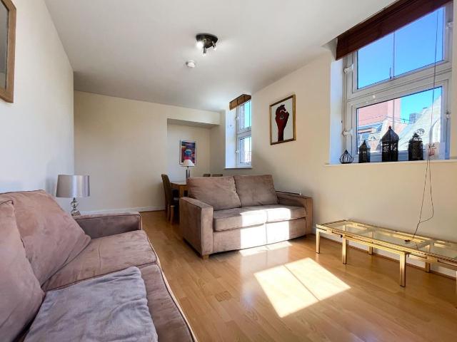 City Central, Wellington Street, Leeds LS1, 1 bed flat to rent, £900 pcm | PrimeLocation