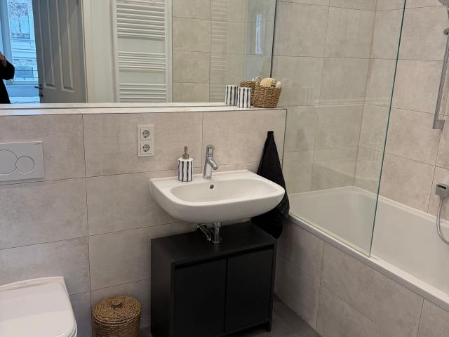 City close two room apartment, Leipzig Amsterdam Apartments for Rent