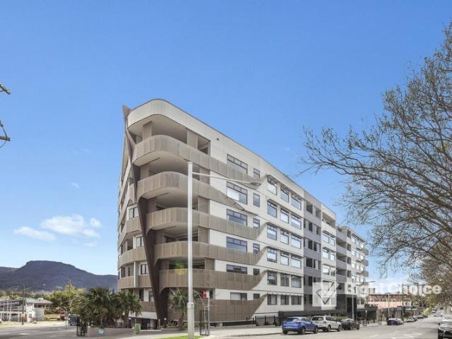 City Convenience. Rooftop Escape. A Rare Wraparound Balcony