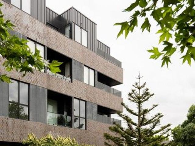 City Edge Luxury: Light, Location, and Lifestyle Unlocked