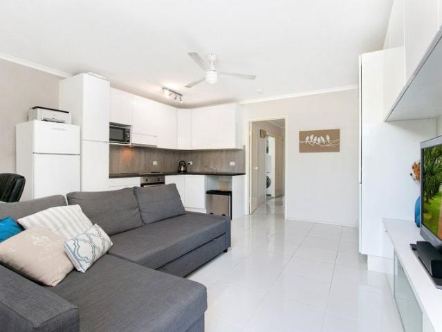 City Fringe Apartment