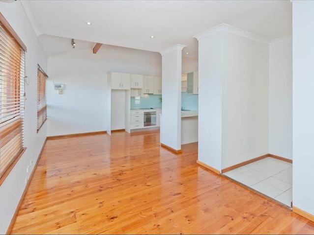 City Fringe Living in a Serene Location