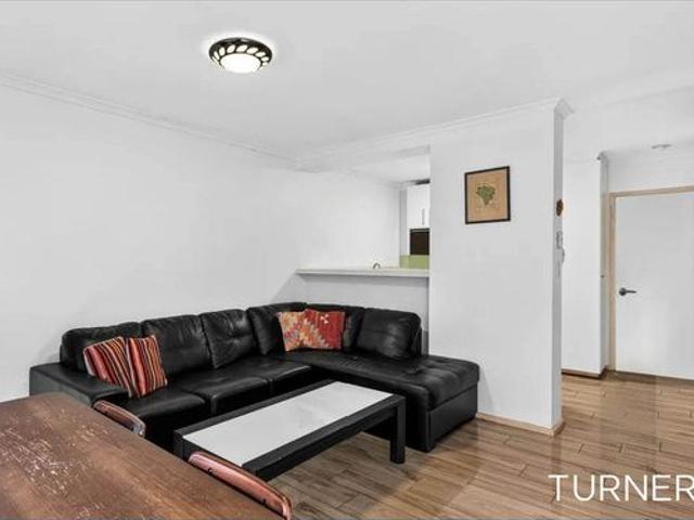 City Fringe Living with Private Courtyard