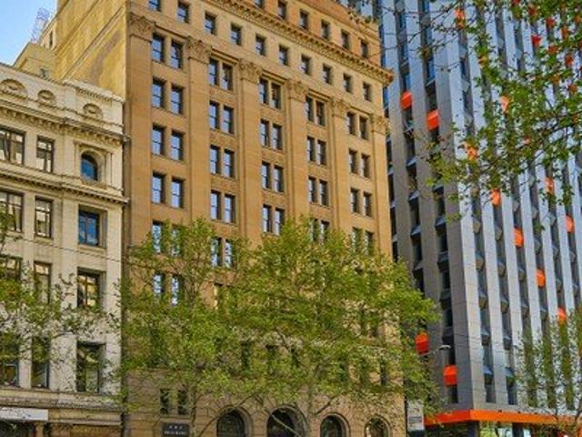 CITY LIVING WITH FLEXIBILITY AND INVESTMENT APPEAL