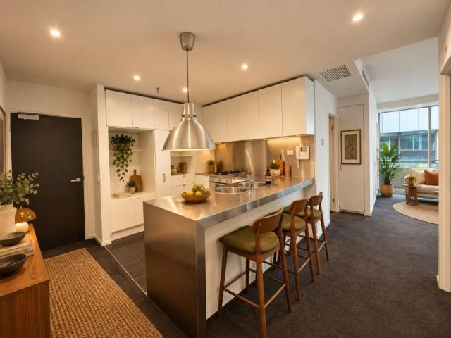 CITY LIVING AT ITS BEST