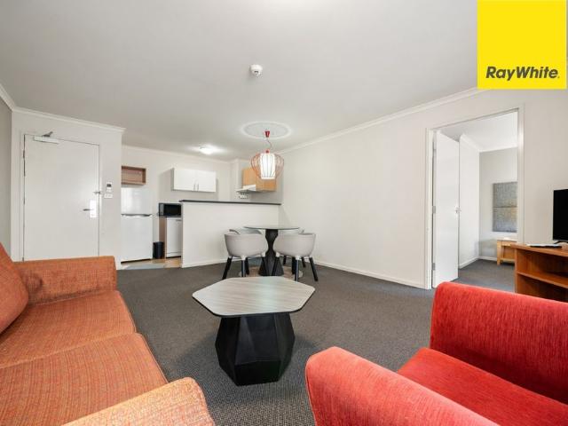 City Living Fully Furnished 2 bedroom Apartment