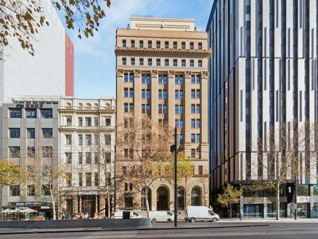 City Living in a Prime Adelaide Location