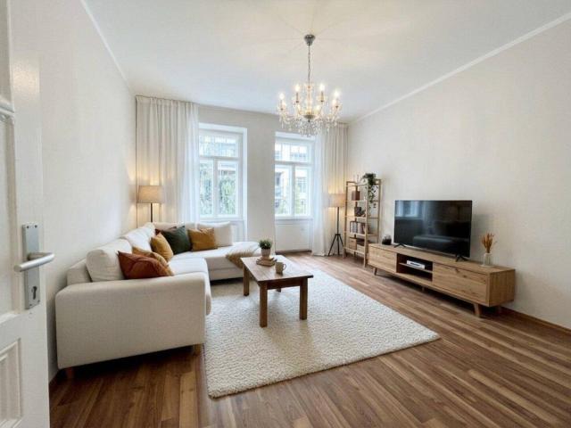 City Living ! Sanierter Altbau ! U3 ! Sommer Aktion !
