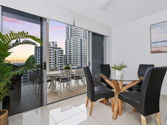CITY LIVING, SPACE & CONVENIENCE
