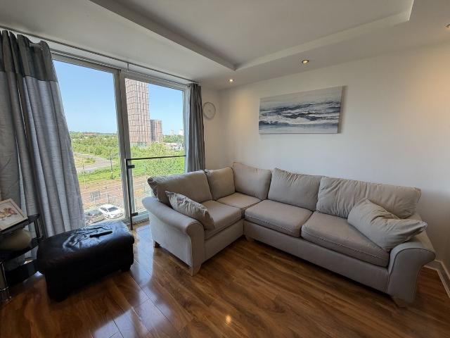 City Loft, 94 The Quays, Salford, Lancashire M50, 1 bed flat to rent, £1,125 pcm | PrimeLocation