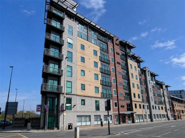 City Point 2, Chapel Street, Salford
