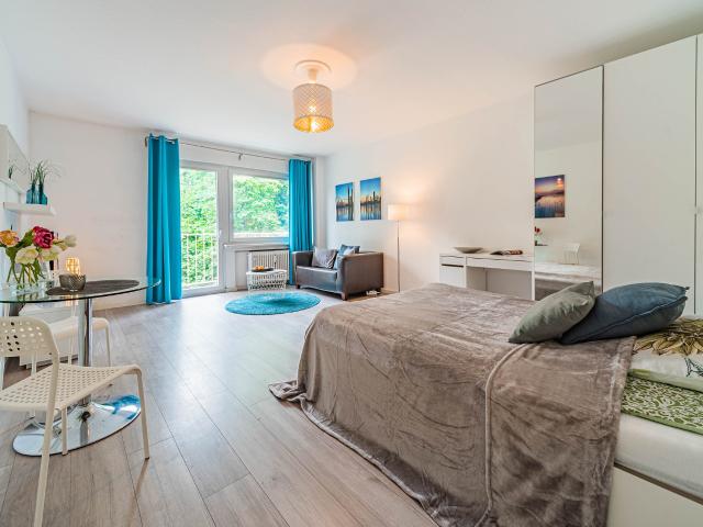 City Residence: Top city apartment with balcony in the best Nordend – euhabitat