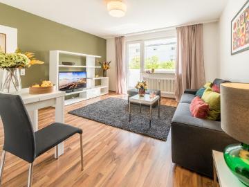 City Residence: Westend: Modernes Apartment mit separatem Schlafzimmer