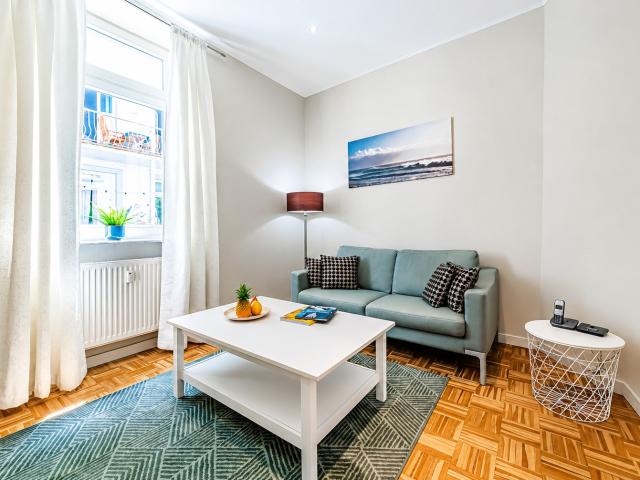 City Residence: Bright 2 room apartment located in the popular area of Nordend – euhabitat