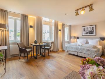 Römerberg, Frankfurt, Mitte, Kronberg