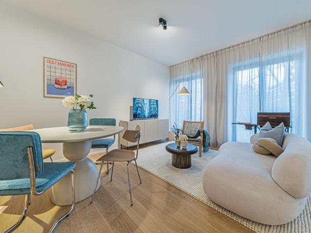 City Residence: Elegante Luxuswohnung mit Balkon in zentraler Lage